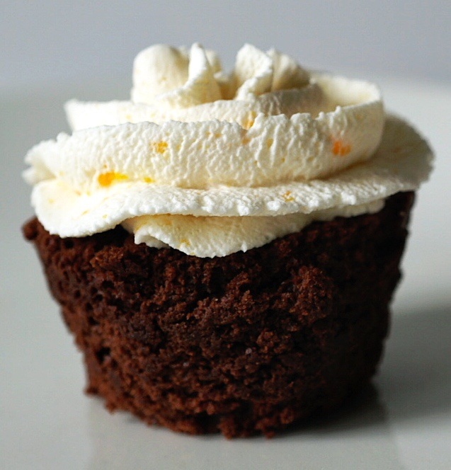 Brownie Bite Bottom with Whipped Cream